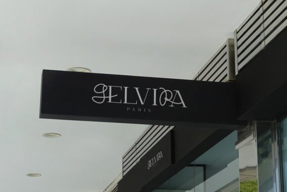 Clora Font preview 3