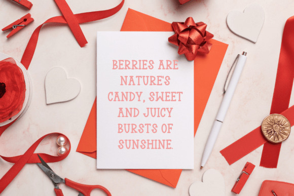 Cute Berry Font preview 4