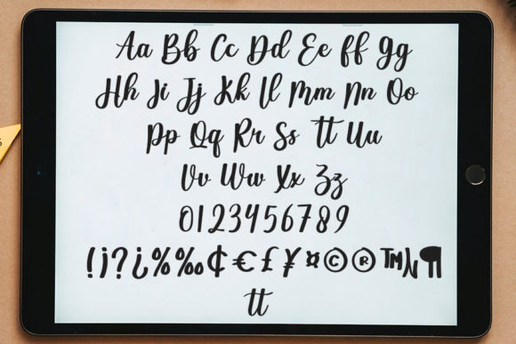 Cute Girls Font preview 4