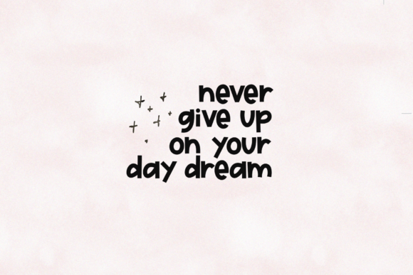 Day Dreamer Font preview 4