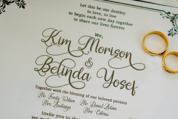 Daylight Mystery Font preview 2
