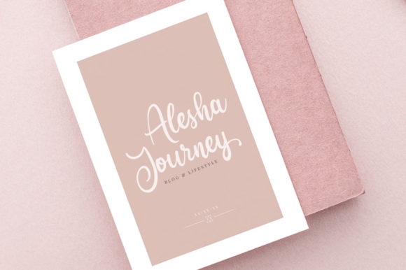 Dear Heart Font preview 3