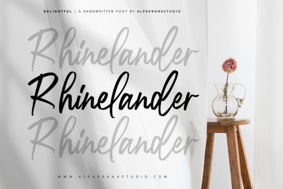 Delightful Font preview 4