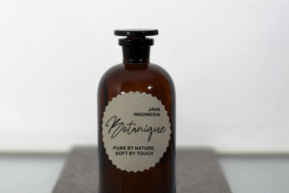 Evangeline Calligraphy Font preview 3