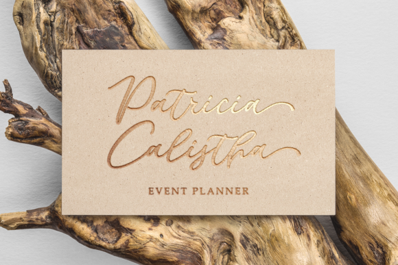 Faither Font Font preview 3