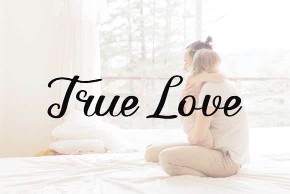 Fathers Font preview 3