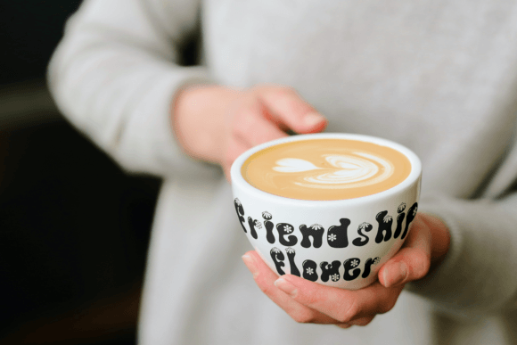 Friendship Flower Font preview 4