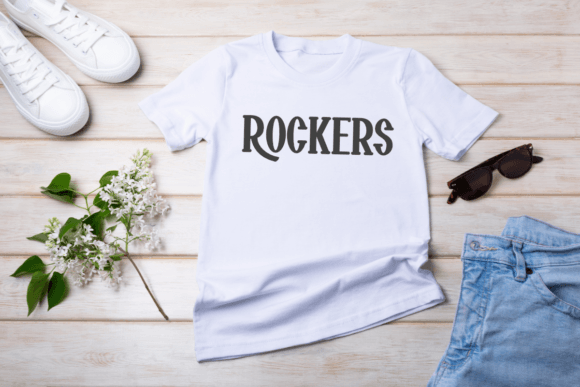 Graduation Varsity Font preview 2