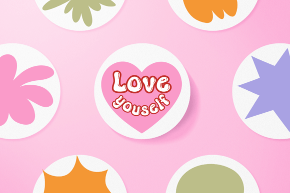 Groovy Shapes Font preview 2
