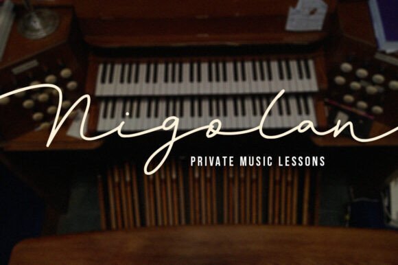Hilda Julian Font preview 4