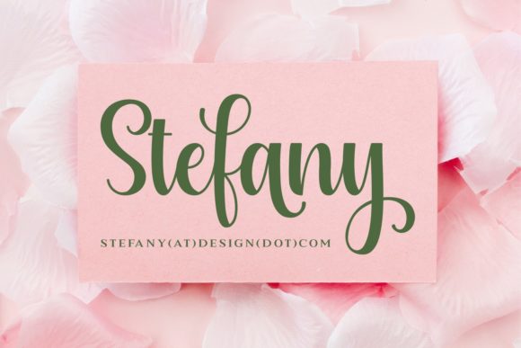 Aurelyta Font preview 3