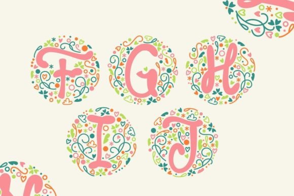 Laureline Floral Monogram Font preview 4