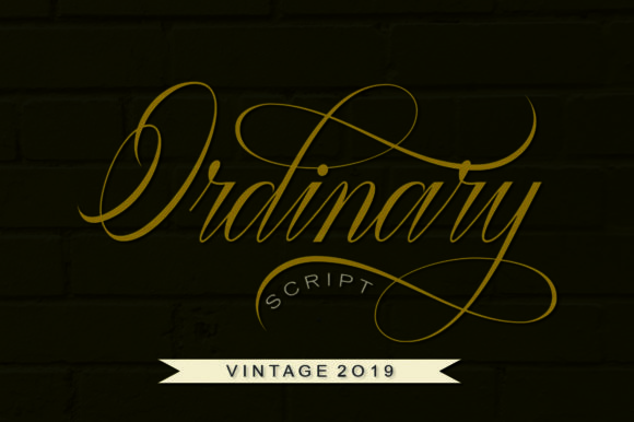 Maguero Script Font preview 3