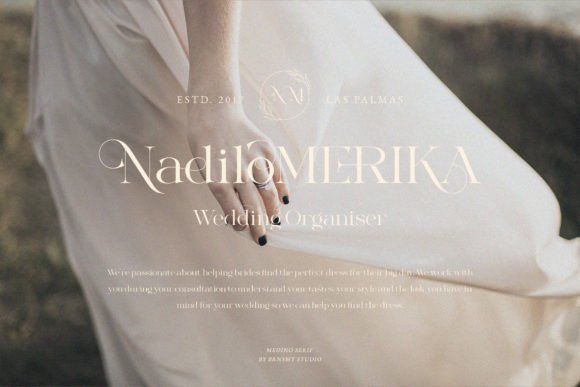 Medino Font preview 4