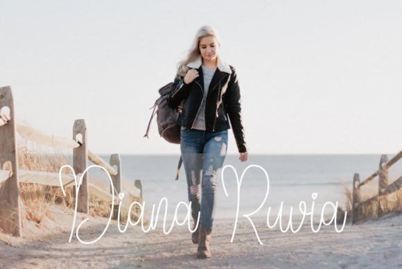 Miami Beach Font preview 2