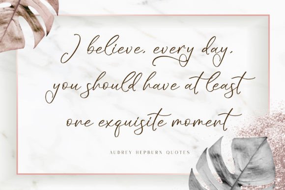 Adorytta Font preview 3