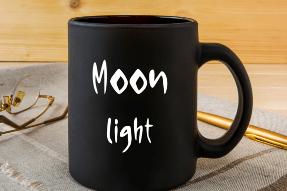 Moon Night Font preview 3