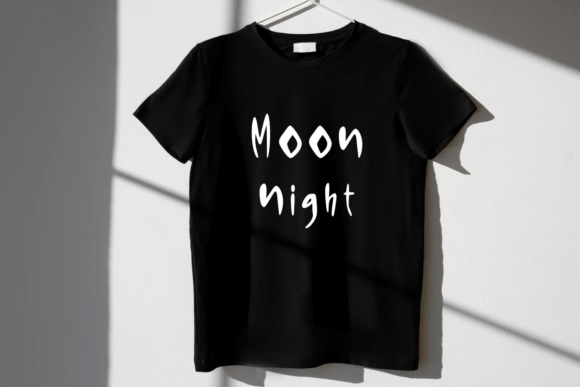 Moon Night Font preview 4