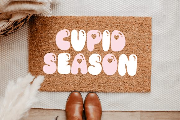 Pink Hearts Font preview 2