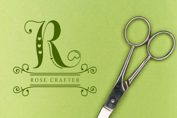 Babylove Monogram Font preview 4