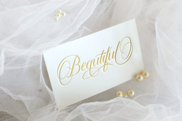 Carista Calligraphy Font preview 4