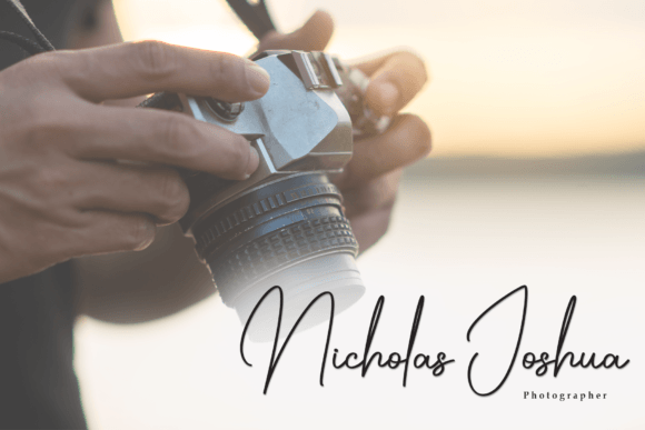September Signature Font preview 4