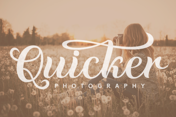 Carlyn Font preview 3