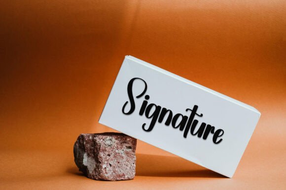 Sometimes Font preview 7