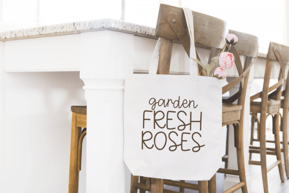 Beachy Dreams Font preview 3