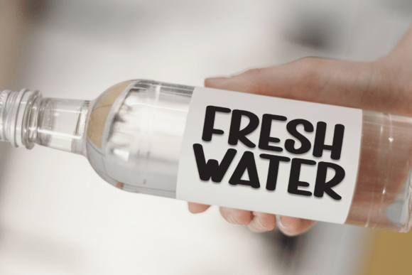 Summer Designer Font preview 4