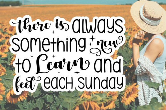 Beautiful Sunday Font preview 3