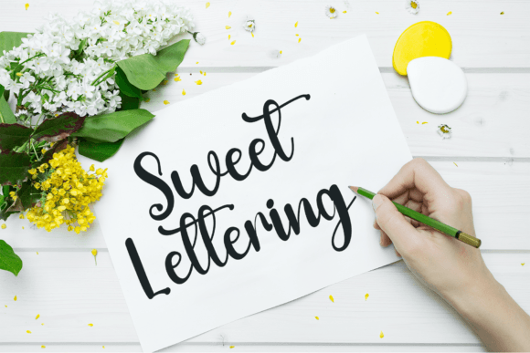 Barbie Font preview 3