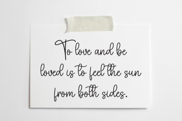 Charming Smile Font preview 3