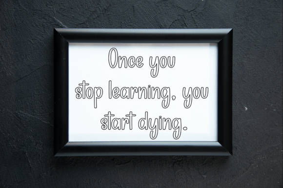 Chalkboard Font preview 3